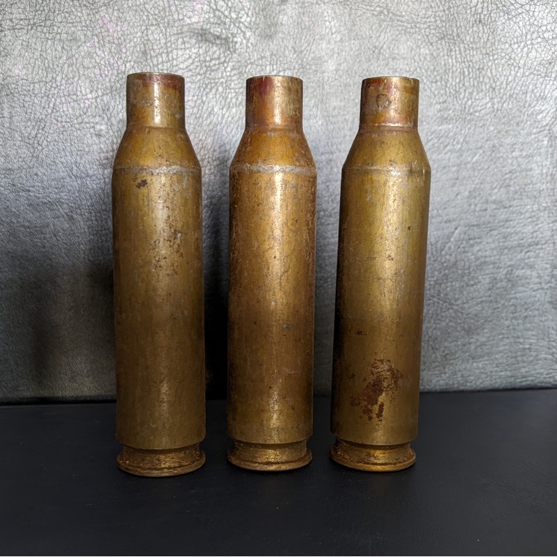 Vỏ đan cattut 14ly5 bằng sắt deco trưng bày