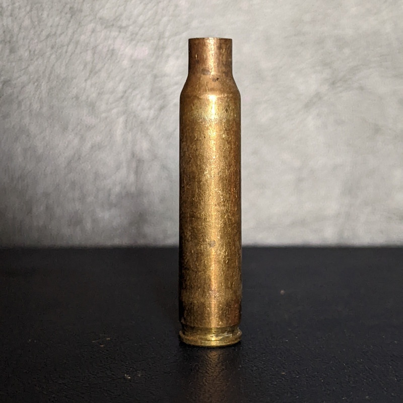 Vỏ đan cattut Ar15 bằng đồng deco, trang trí