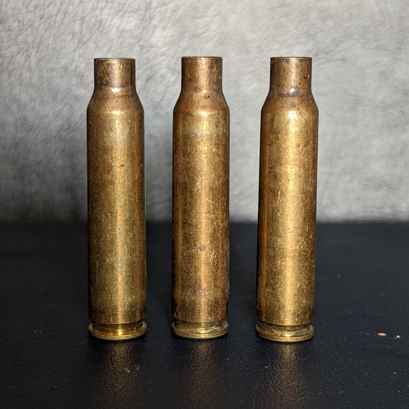 Vỏ đan cattut Ar15 bằng đồng deco, trang trí