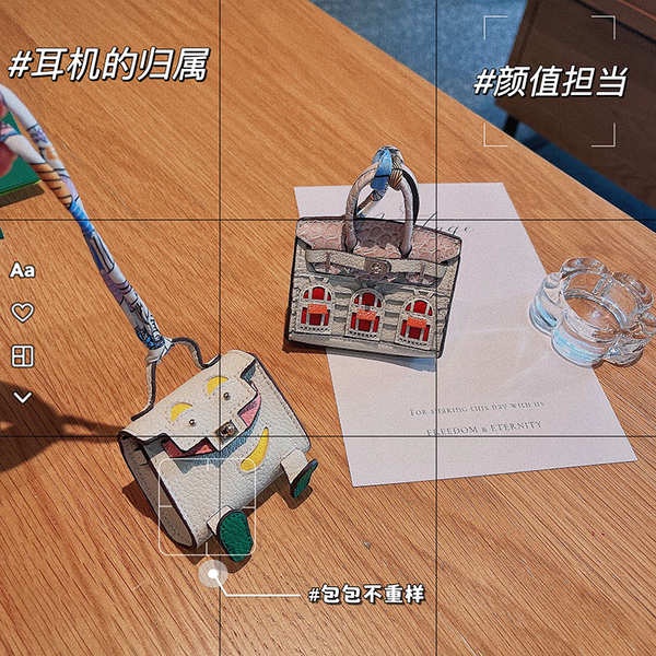 Ví Bạch Kim Mini Đựng Tai Nghe / Móc Khóa Xe Hơi Dễ Thương