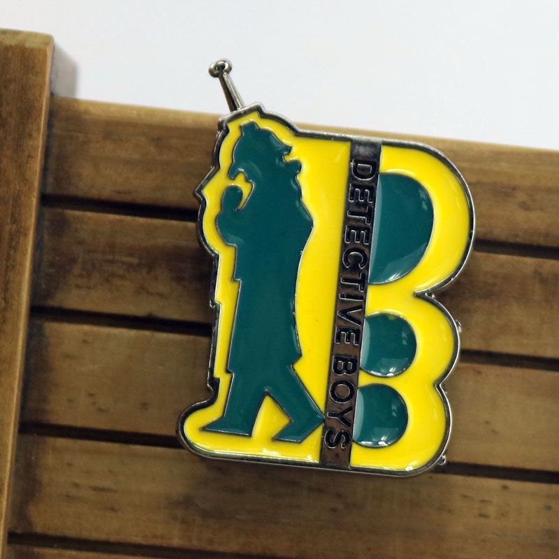 Huy Hiệu Cài Áo Hình Thám Tử Conan Màu Xanh Dương