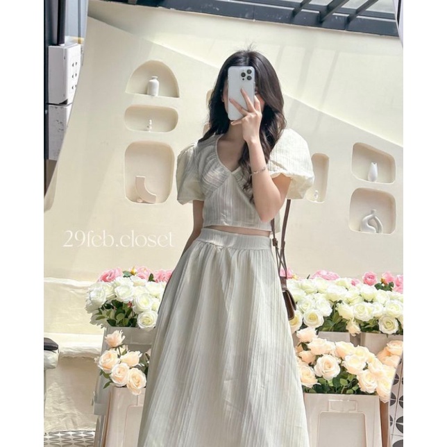 SET VÁY XÒE ĐŨI GÂN TIỂU THƯ yena.closet - Set 2 món áo nhún cổ V croptop buộc nơ sau kèm chân váy midi tiểu thư ulzzang