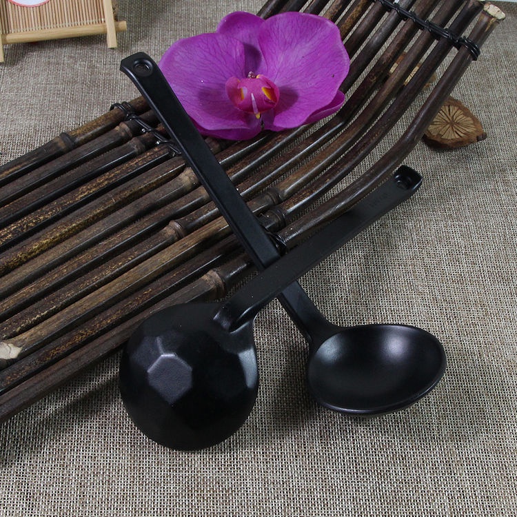Bộ 5 Muỗng Múc Canh Cán Dài Bằng Nhựa melamine Màu Đen Nhám Phong Cách Nhật Bản