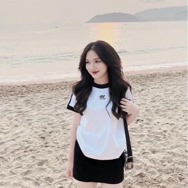 Áo thun BABY TEE basic dáng ôm in chữ N