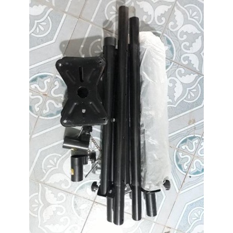 Chân loa hội trường 2 chiếc