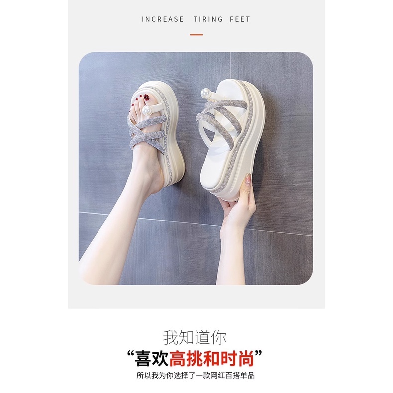 Dép Sandal Đi Biển Mùa Hè 2023 Đế Dày Đính Đá Phong Cách Mới Cho Nữ