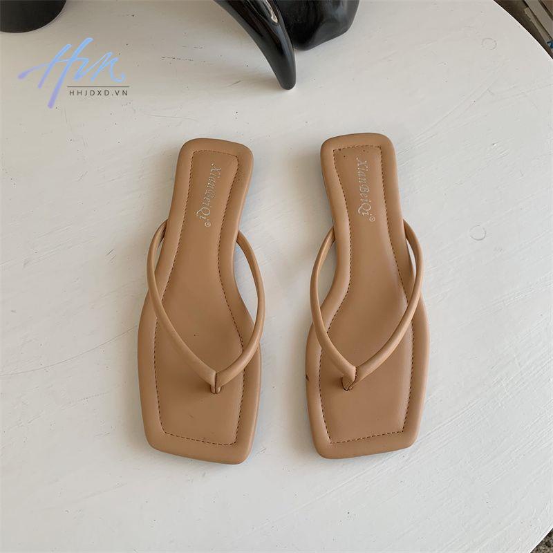 Dép Sandal Đế Bằng Thời Trang Mùa Hè 2023 Phong Cách Mới Cho Nữ