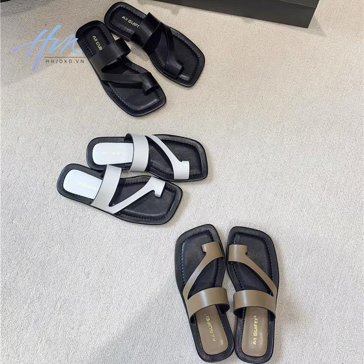 Dép Sandal Đế Phẳng Mùa Hè 2023 Phong Cách Hàn Quốc Cổ Điển Hợp Thời Trang Cho Nữ