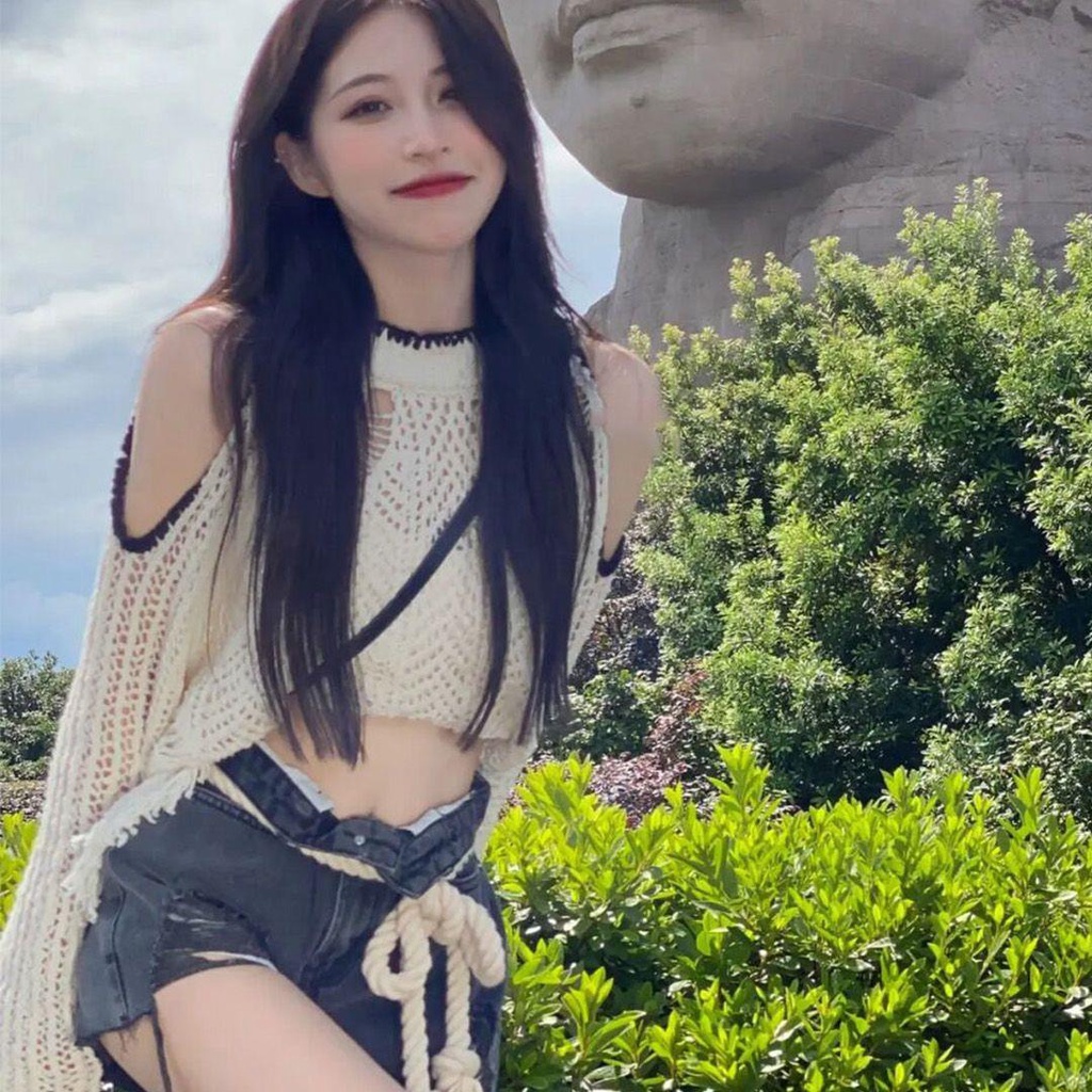 Áo Kiểu Trễ Vai Dáng Ngắn Phong Cách Thời Trang Mùa Hè Mới