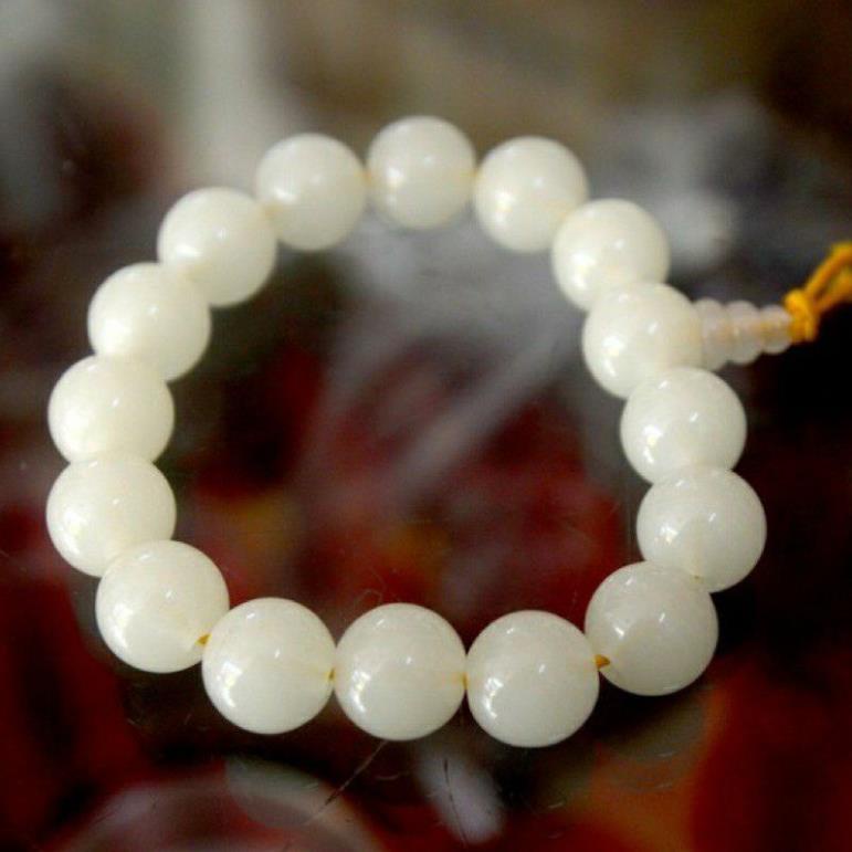 vòng tay chuỗi nhựa dạ quang rất đẹp