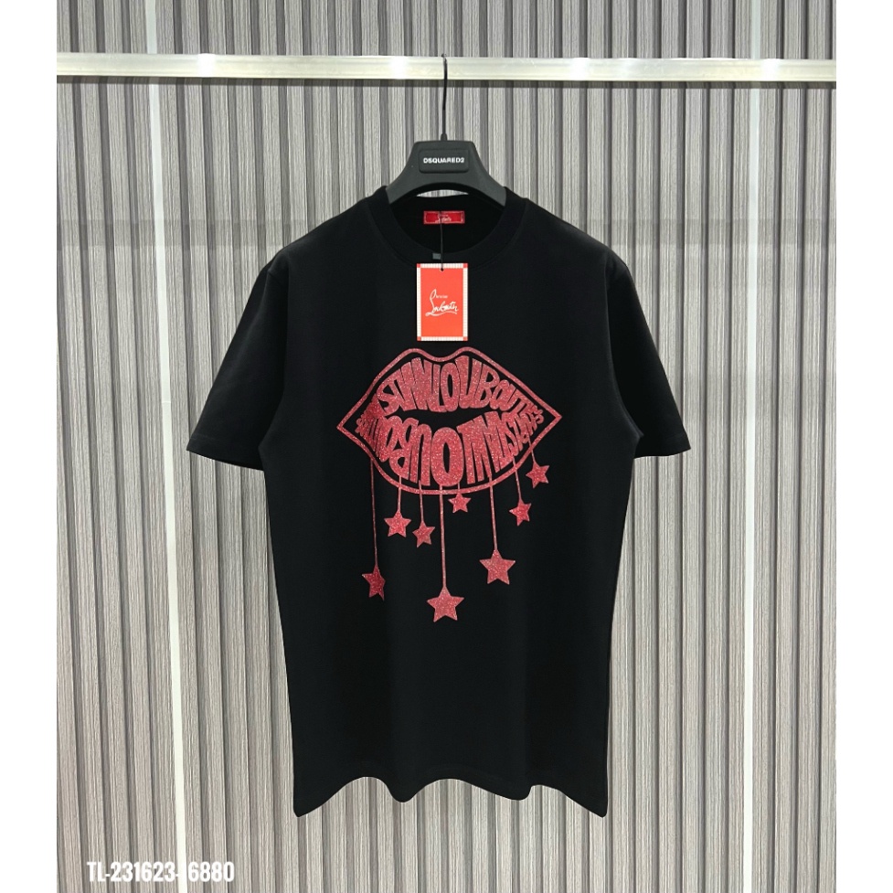 Áo Phông Louboutin Họa Tiết Hình Môi Kim Tuyến Cực Nét - Áo Thun LBT Môi Chất Liệu Cotton Mềm Cực Hot Trend