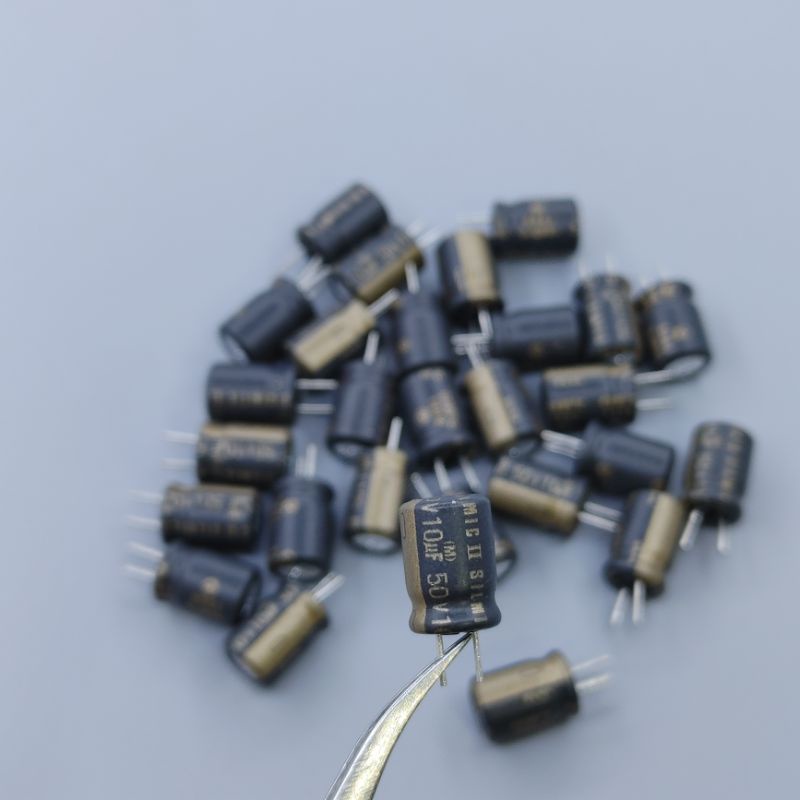 Tụ 50v 10uF Elna silmic II