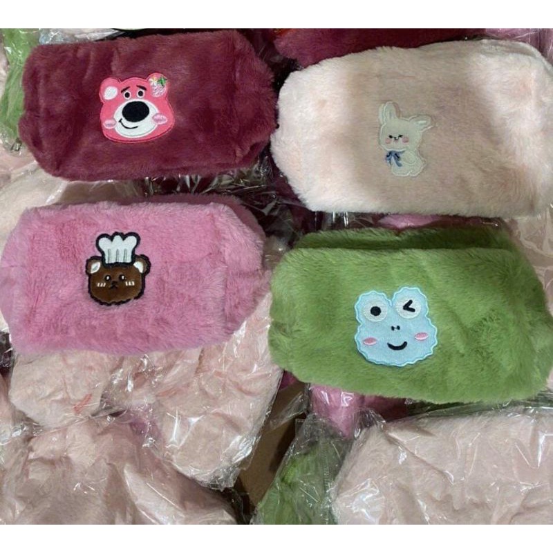 HỘP BÚT GẤU DÂU