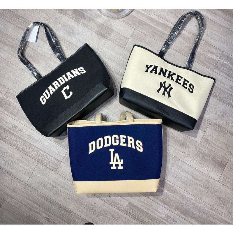 Túi tolte MLB dáng thuyền 2023 size 37