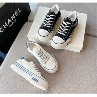 Giày Sneaker Nữ Đế Bằng Chất Liệu Vải Mềm Cao Cấp Thoáng Khí Mẫu Mới Hottrend