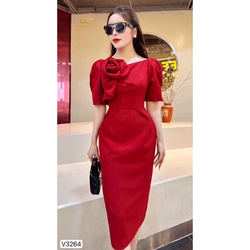 Đầm body tay con đính hoa hồng lớn cao cấp