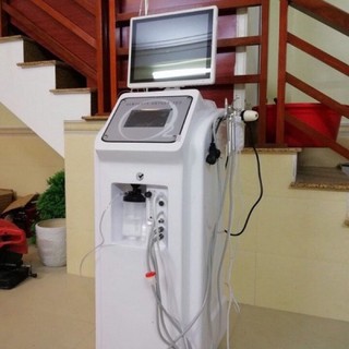Máy Oxy Jet 3D Có Màn Hình 7 Chức Năng ( BH 25 Tháng )