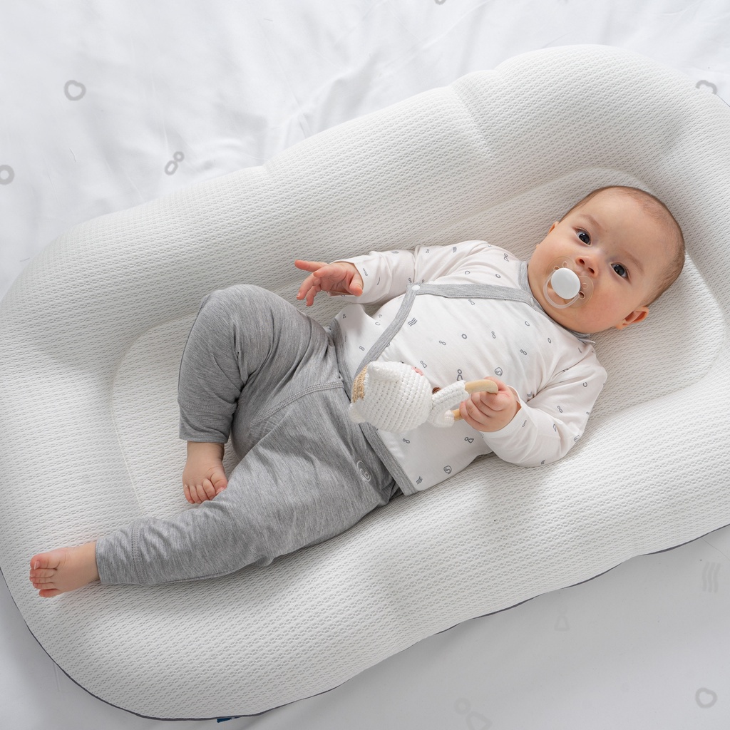 Bộ Quần Áo Sơ Sinh cài cúc chéo kiểu Nhật cho bé chất liệu Sợi Tre BU Baby BBB110808 | Quần áo BU Baby chính hãng