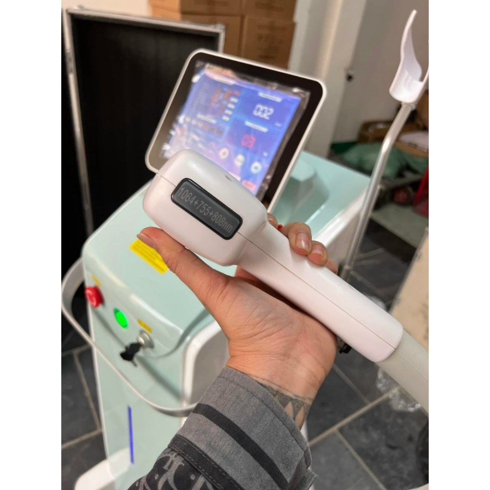Máy Triệt Lông DIAMON PLUS BH 24 Tháng