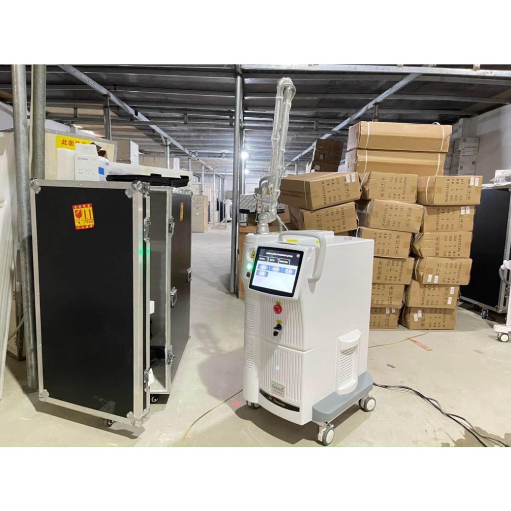 Máy Lazer CO2 FRACTIONAL Đa Chức Năng Loại 1