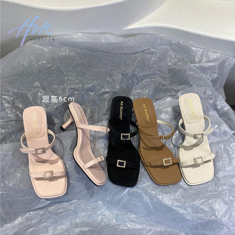 Sandal Cao Gót Mũi Vuông Phong Cách Thời Trang Mùa Hè 2023 Mới