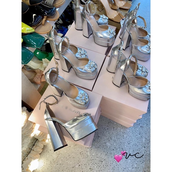 Guốc đúp đế siêu cao tôn dáng