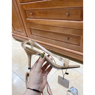 Giày cao gót size 38 (pass và new)