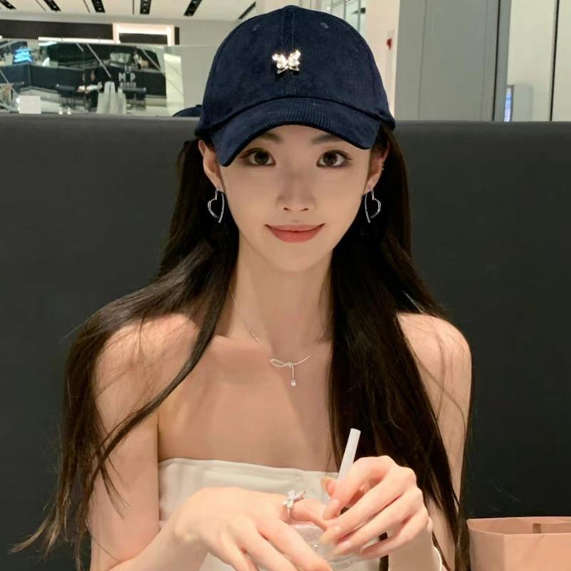 Khuyên Tai Hình Trái Tim Đính Hạt Ngọc Trai Sang Trọng Phong Cách Mới 2023 Dành Cho Bạn Nữ