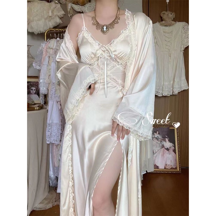 Style Sweet Waxy &lt; Downton Manor &gt; Đầm Ngủ Lụa Dáng Rộng Xẻ Tà Phong Cách Retro Pháp Mềm Mại Thân Thiện Với Da