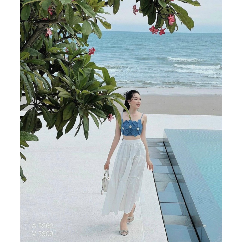 Sét Aó Hai Dây Hoa Xanh Kèm Chân Váy Xòe Trắng Dáng Dài Siêu Hot Hè 2023 LT101 LH HỎA TỐC