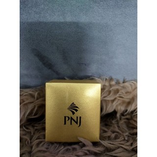 Hộp nhẫn đơn pnj