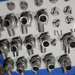 máy bơm nước 12 v