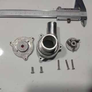 máy bơm nước 12 v
