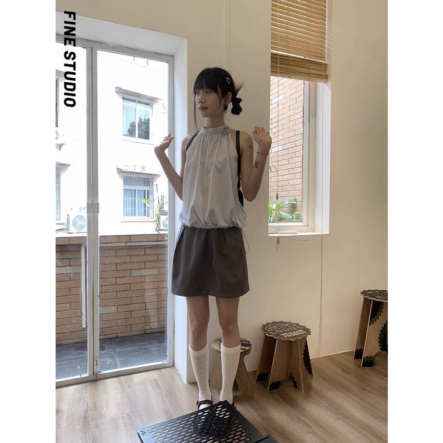 Bộ Áo Cổ Yếm Sát Nách + Chân Váy Ngắn Lưng Cao Thời Trang Mùa Hè Cho Nữ