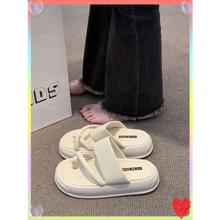 Dép xỏ ngón đế dày mẫu mới 2023 đi bên ngoài