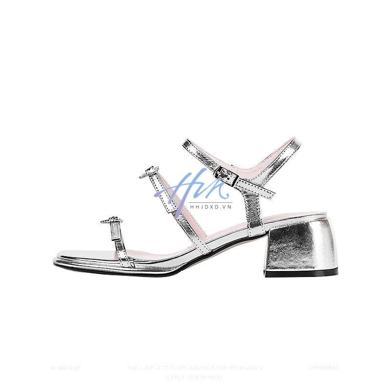 Sandal Cao Gót Hở Ngón Đính Đá Thời Trang Mùa Hè 2023 Phong Cách Mới Cho Nữ