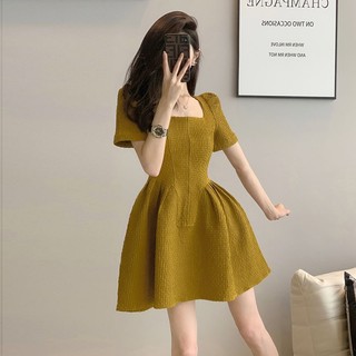 Váy thắt eo nữ mới 2023