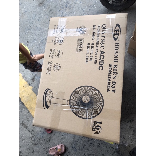 Quạt tích điện để bàn 16 Inch Honjianda HJD - FL 316 Led - có đèn LED + USB