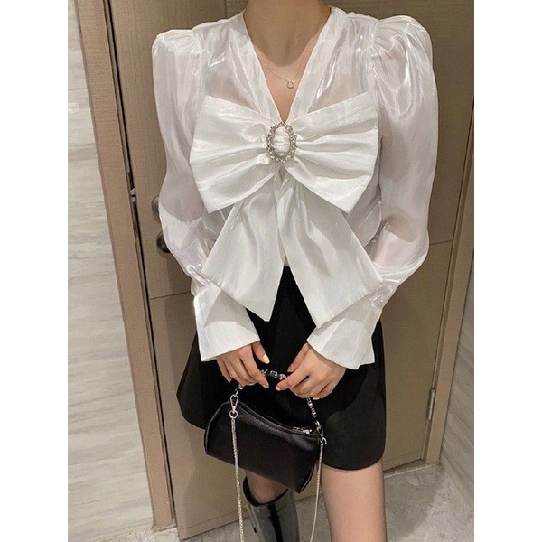 Áo Sơ Mi Trắng Cổ v Tay Phồng Phong Cách Retro Pháp Thời Trang Mùa Xuân Dành Cho Nữ 6.17