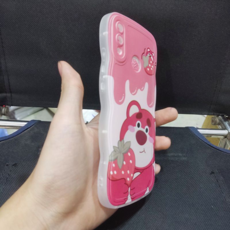 Ốp lưng Huawei nova 3i dẻo viền lượng sóng lưng in hình gấu dâu