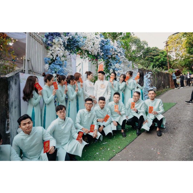 Cho thuê áo dài bưng quả đồng giá 90k