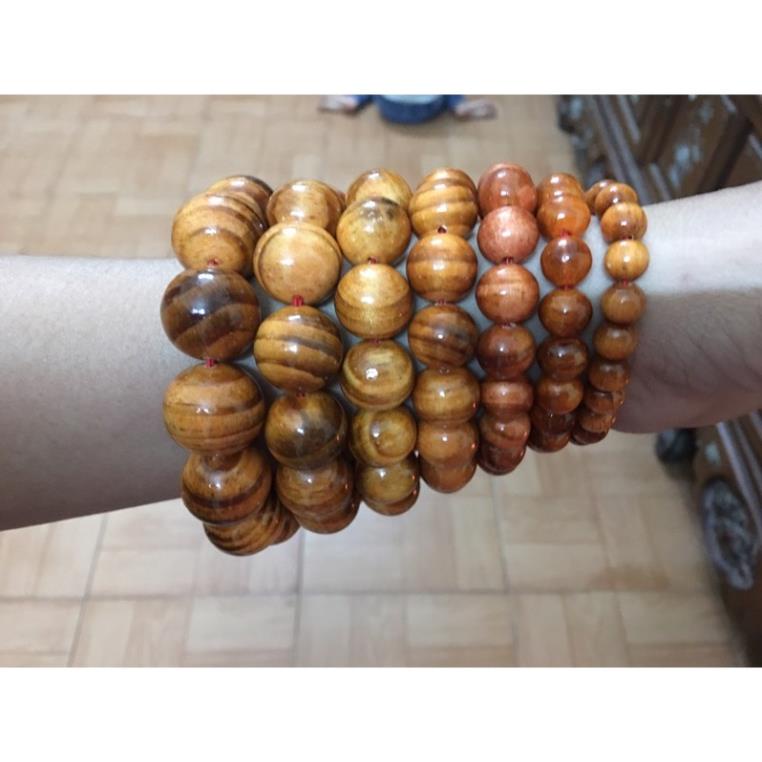 Vòng tay gỗ huyết long cao cấp phong thủy - vòng trang sức đem lại may mắn cho người đeo