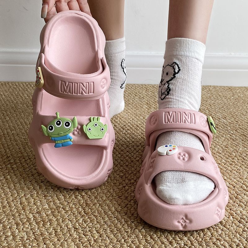 Giày Sandal Đế Mềm Dày Hai Cách Mang Chống Trượt Thoải Mái Thời Trang Mùa Hè Dành Cho Bạn Nữ