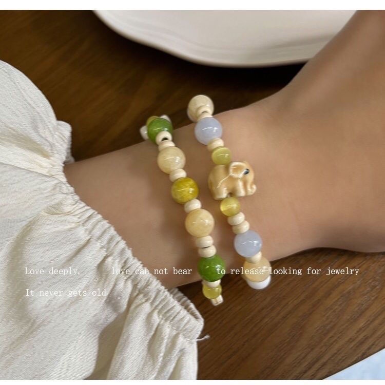 Vòng Tay Hạt Sứ Màu macaron Thiết Kế Nhỏ Nhắn Ngọt Ngào Thời Trang Xuân Hè Cho Bạn Gái br