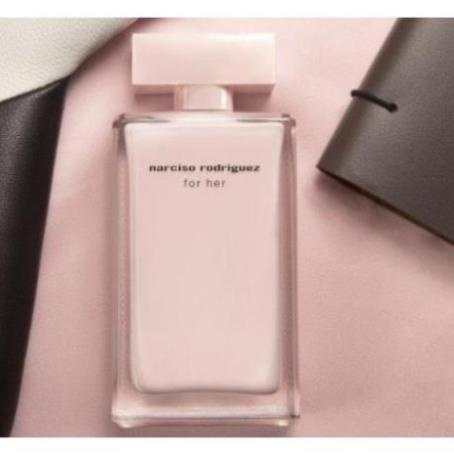 Nước hoa Narciso Rodriguez for her, nhẹ nhàng với mùi hương cây cỏ tươi mới và đậm đà và dễ chịu - nuochao.hcm | BigBuy360 - bigbuy360.vn