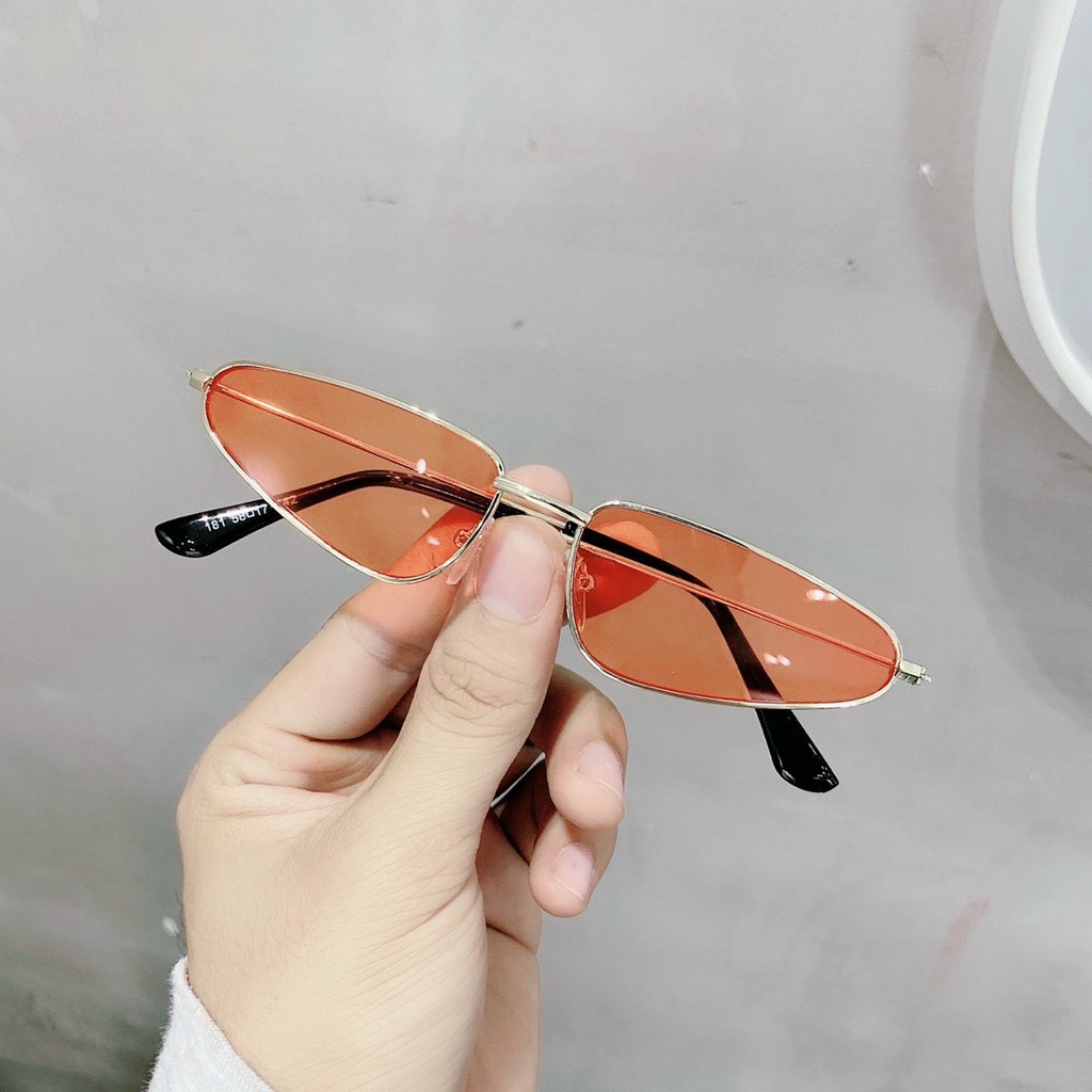 Kính Mát Nam Nữ Thời Trang Cao Cấp 589 Form Tam Giác Chân Kim Loại Sang Chảnh