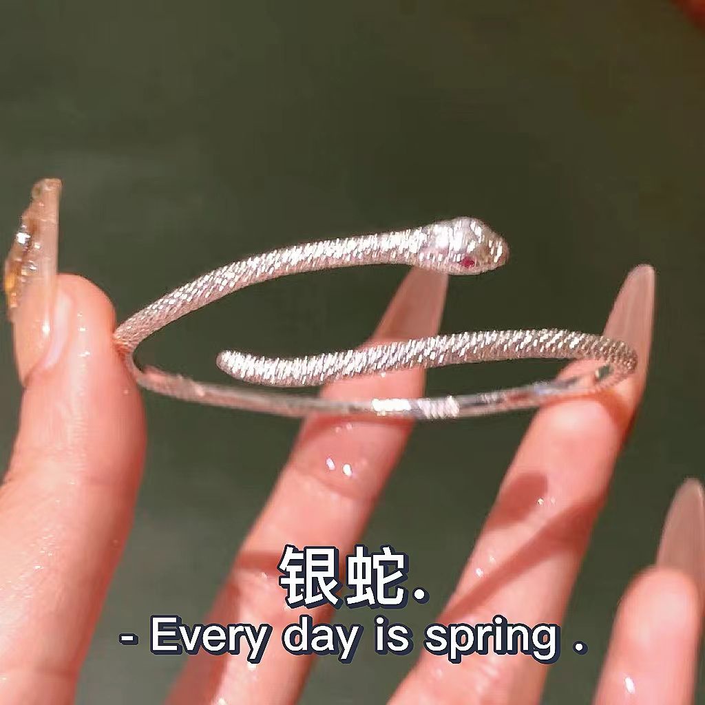 Vòng Tay Dạng Hở Mạ Bạc s925 Hình Rắn Độc Đáo Cho Nữ
