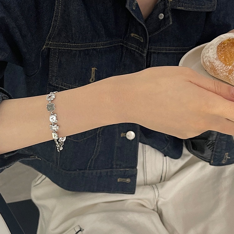 Vòng Tay Thiết Kế Hoạt Hình Gấu Gingerbread Man Trở Lại Làm Việc Dành Cho Học Sinh Nữ
