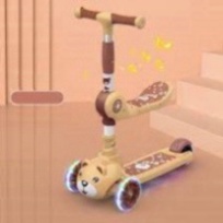 . . XE TRƯỢT SCOOTER CHO BÉ CÓ ĐÈN VÀ NHẠC DỄ THƯƠNG . /