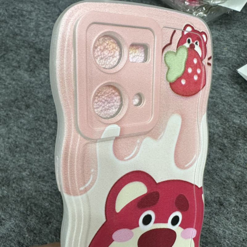 Case ốp lưng Oppo Reno 7 4G / Reno 8 4G dẻo gấu dâu lotso siêu dễ thương viền lượn sóng bảo vệ camera